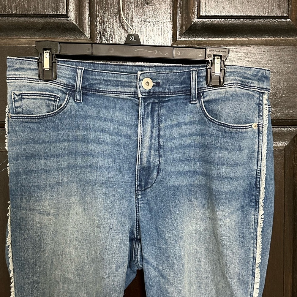 J. Jill High Rise Cropped Side Fringe Jeans Size 10 - Picture 4 of 9